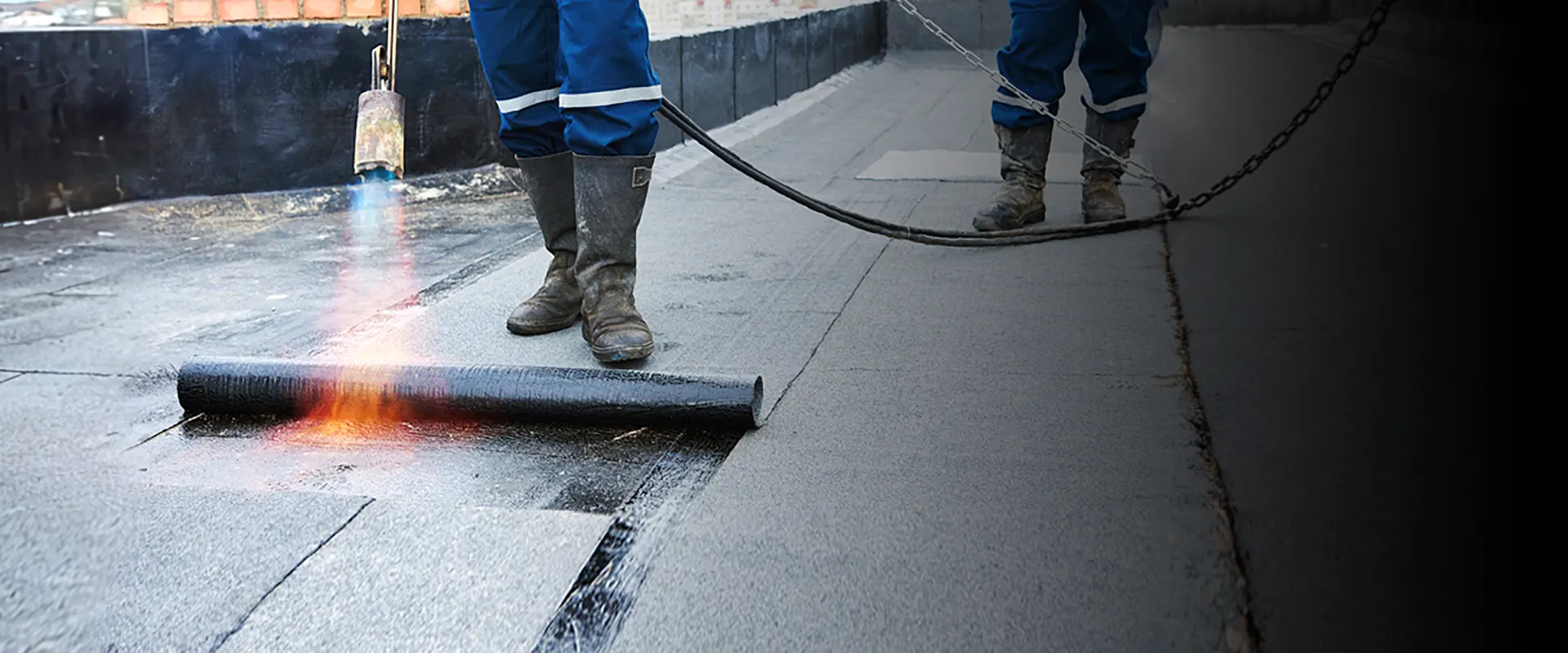 Impermeabilización de tejados y cubiertas en Pamplona - Navarra. Tejados González