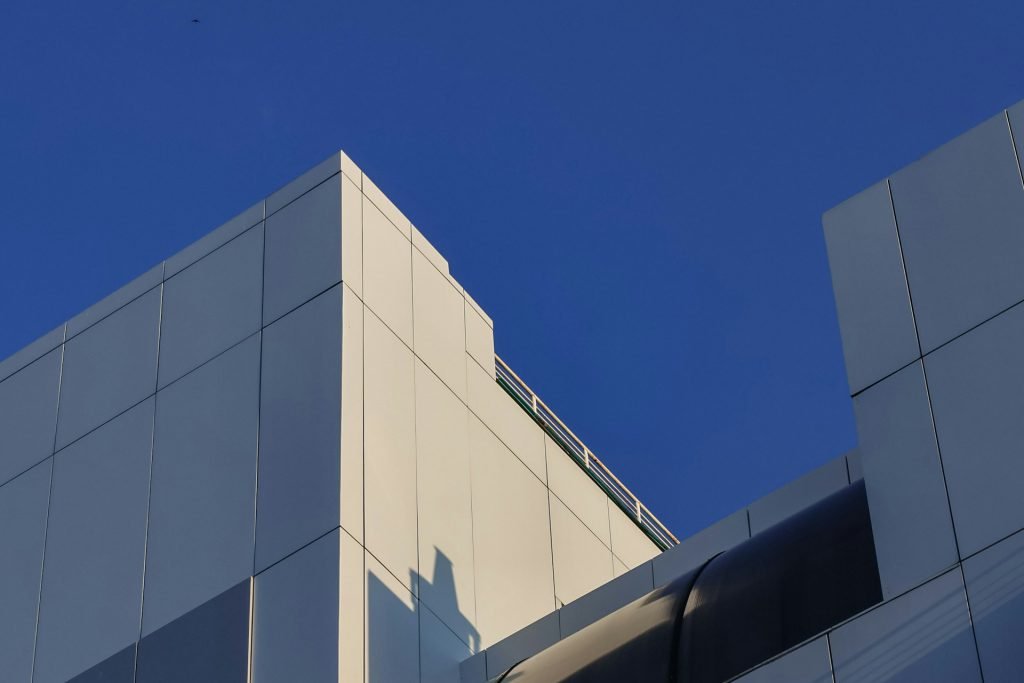 Rehabilitación de fachadass en Pamplona - Navarra. Tejados González